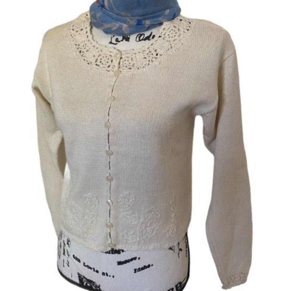 Vintage ivory cropped Granny-core Preppy cotton knit button up cardigan sweater